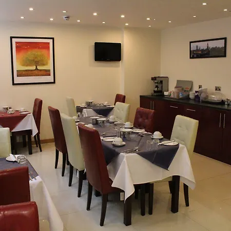 Ξενοδοχείο Regency Parkside 4*
