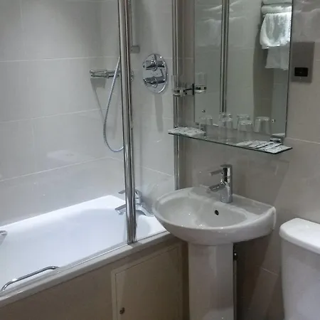 Ξενοδοχείο Regency Parkside 4*
