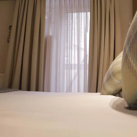 Astors Belgravia 3*
