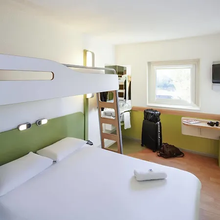 Ibis Budget London Barking Отель