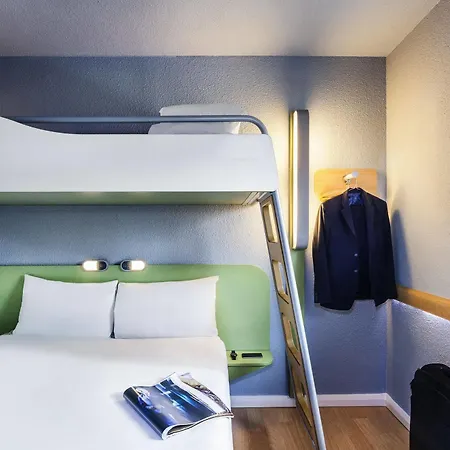 Ibis Budget London Barking 2*