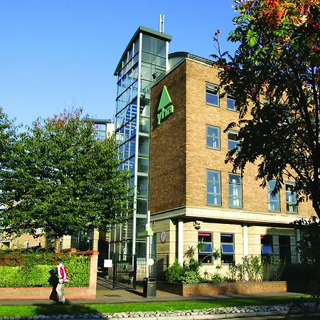 Yha Thameside Londra