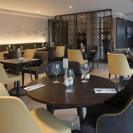 St George's - Wembley 4* Лондон