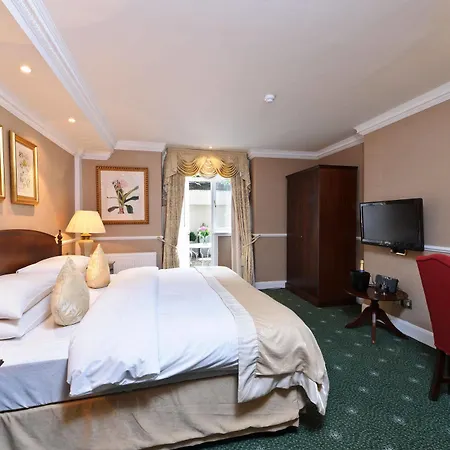 Ξενοδοχείο The Academy - Small Luxury Of The World 5*