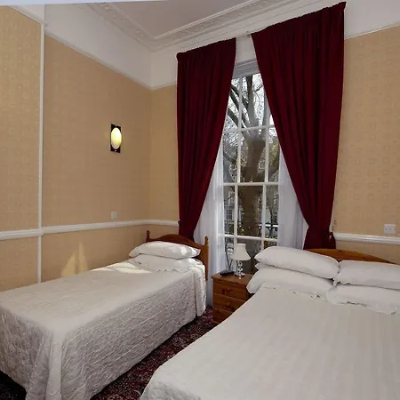 Hotel Balmoral House