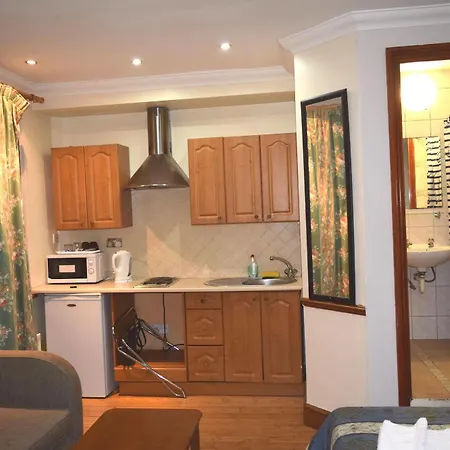 Ventures 3* London
