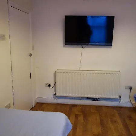 Saint Backpackers Hostel