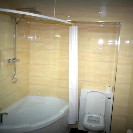 Bed & Breakfast Heathrow Travellers Hub