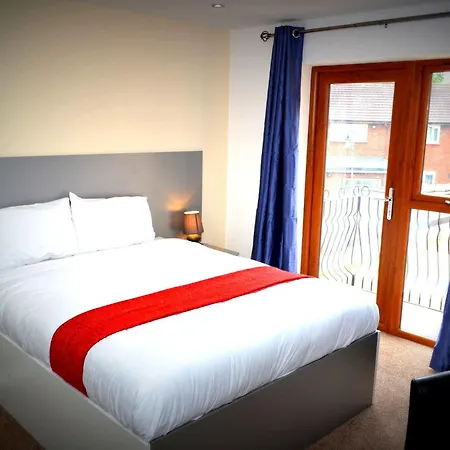 Heathrow Travellers Hub 3*