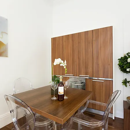 Draycotts Of Chelsea Apartment *