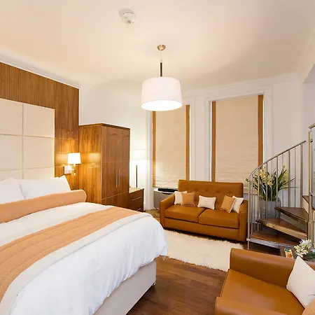 Draycotts Of Chelsea Apartment London