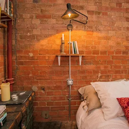 1000+ Square Foot Loft In Former Factory Appartement Londres