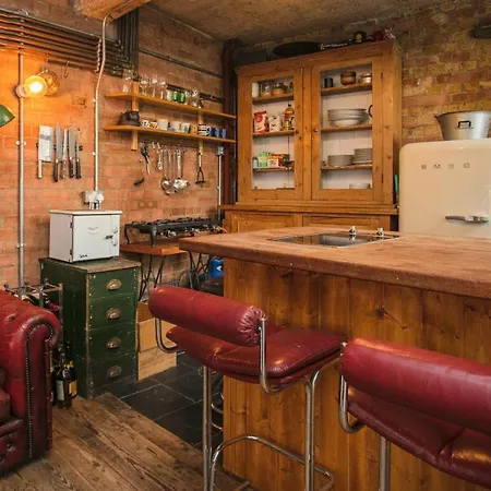 1000+ Square Foot Loft In Former Factory