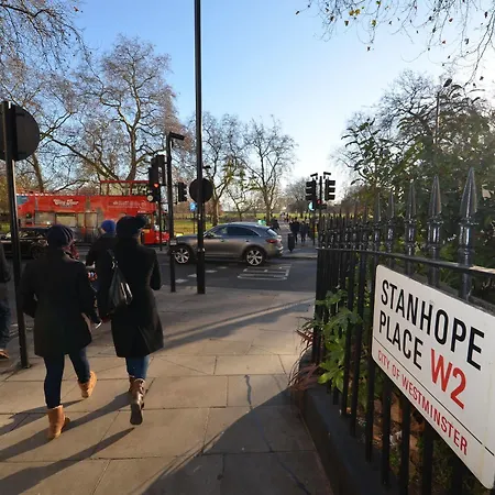 Hotel Parkwood London