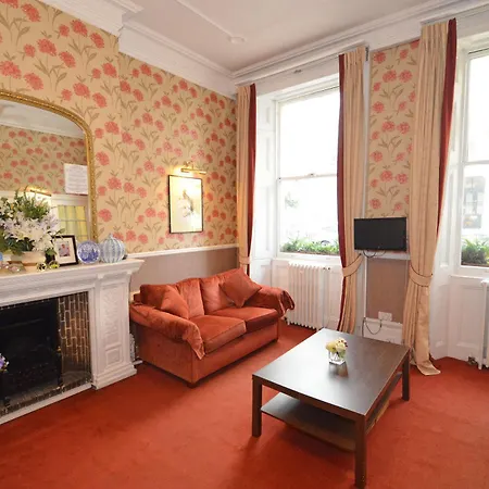 Parkwood 3*
