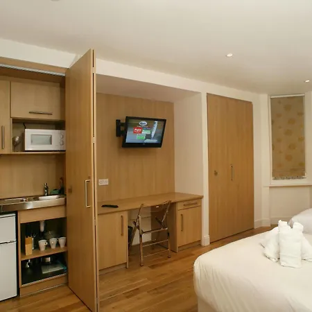 The Kensington Apartment