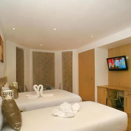 The Kensington Apartment