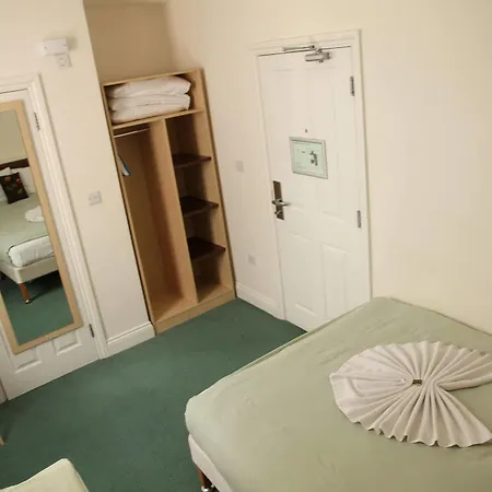 Hotel Western Kensington Olympia 3*