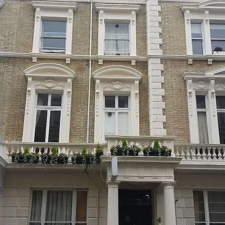 Notting Hill Gate