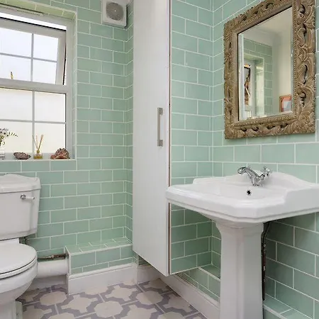 Hotel Veeve 3 Bed Flat With Parking Walford Road Stoke Newington London