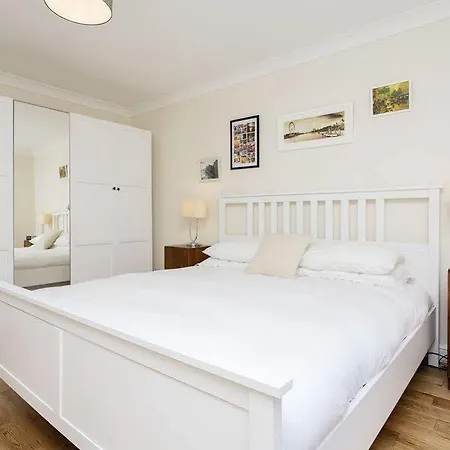 Hotel Veeve 3 Bed Flat With Parking Walford Road Stoke Newington London