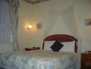 Cranbrook Hotel Ilford