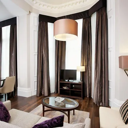 Aparthotel Fraser Queens Gate 4*