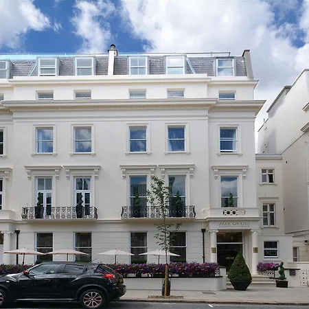Park Grand Lancaster Gate Londýn