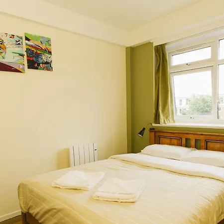 Palmers Hillspring At Willesden
