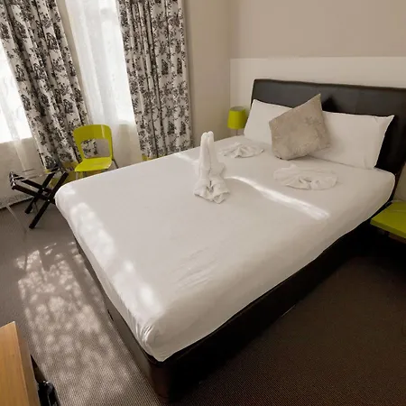 Hotel Nox Olympia