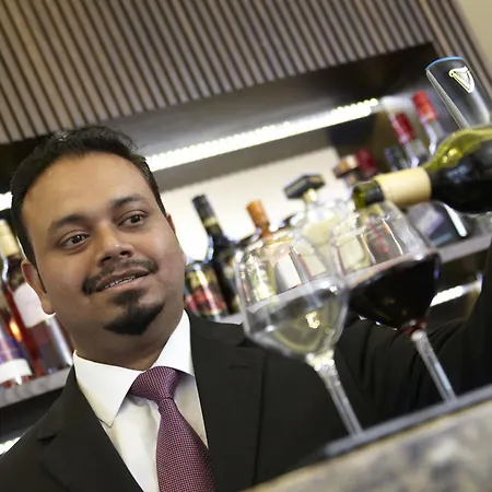 Park Grand Heathrow Hotel Hounslow