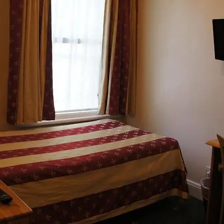 Star Hotel