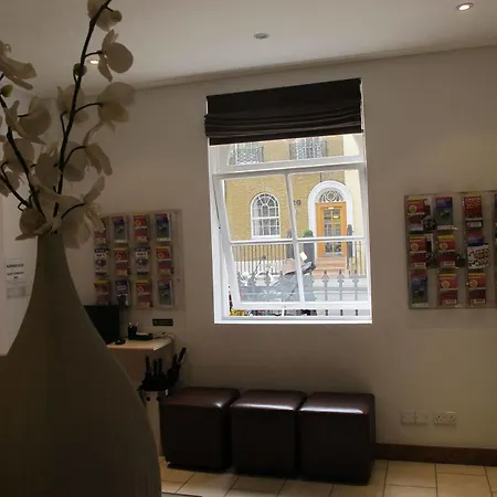 Hotel Alhambra London