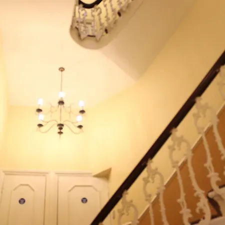 The Crescent Hyde Park Otel 4*
