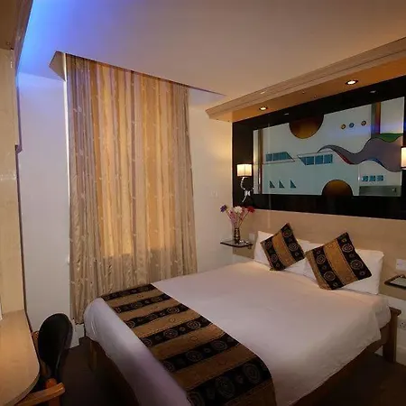 Hotel Westpoint 3*
