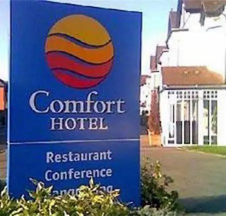 Comfort Harrow 호텔