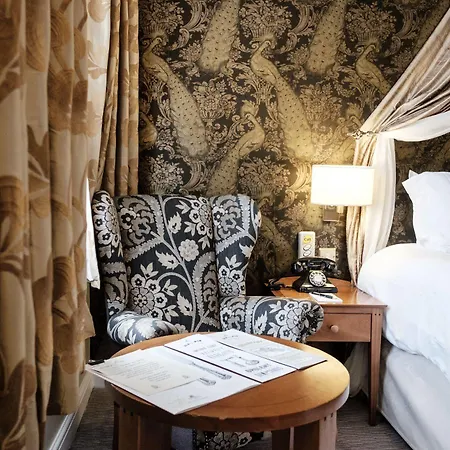 The Mad Hatter 3*