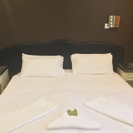 Hotel Oyo Bostons Manor Hotel, Hanwell London Greenford (Greater London)