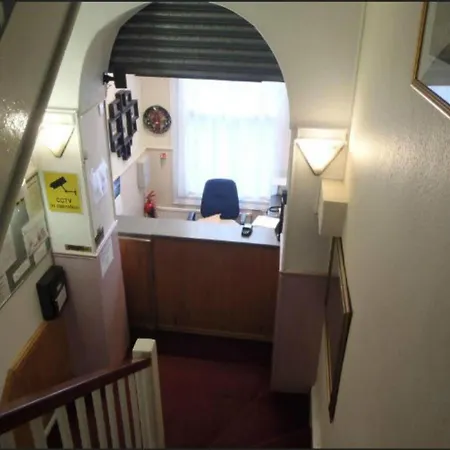Hotel Boston Court 3*