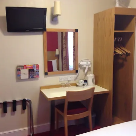 Hotell Comfort - Westminster 3*