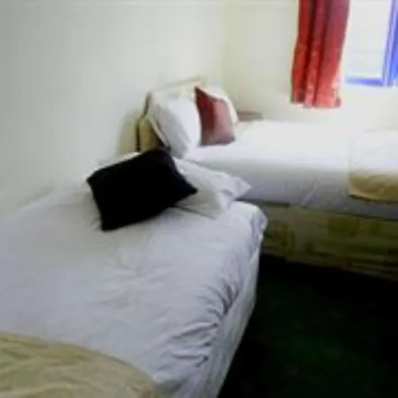 Pacific London Heathrow Southall