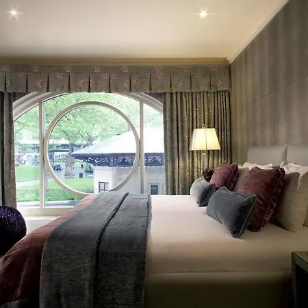 Radisson Blu Hotel, Leicester Square - Formerly Hampshire 5*