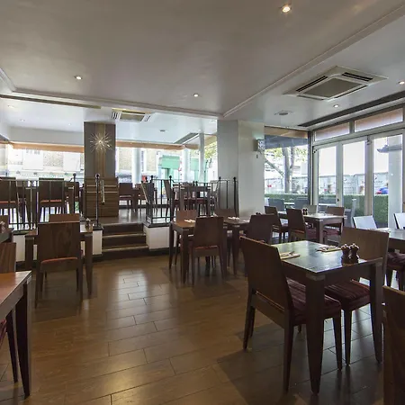 Thistle Trafalgar - Leicester Square Hotel London