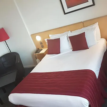 酒店 希思罗圣吉尔斯 - 圣吉尔斯酒店 Feltham