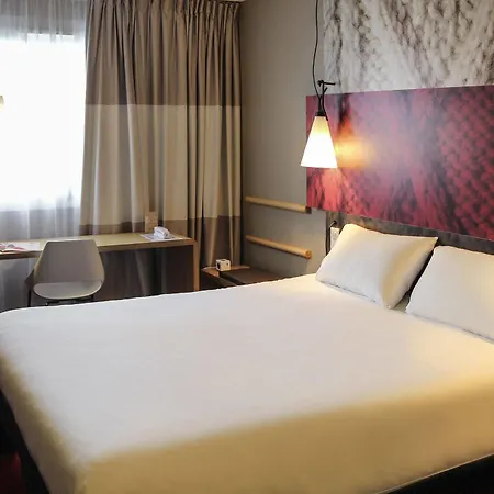 מלון Ibis Excel-docklands 3*