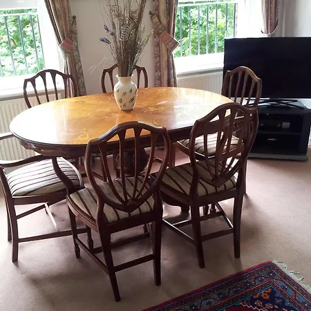 Kensingtoncourt 3*