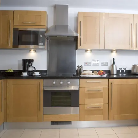 Marlin Stratford Hotel apartamentowy