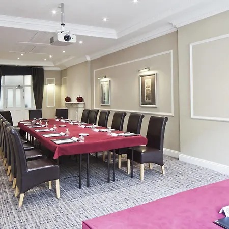 Otel Grange Beauchamp 4*