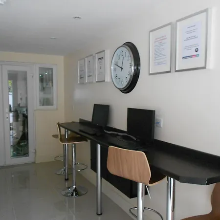 Hostel Mapesbury
