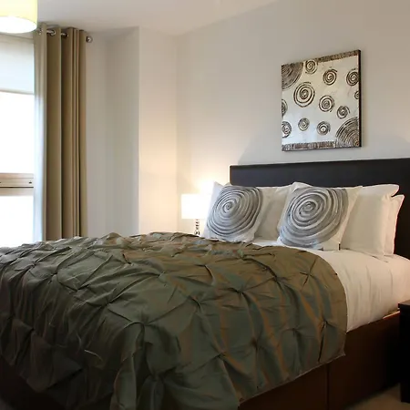 Phoenix Heights By Bridgestreet * London